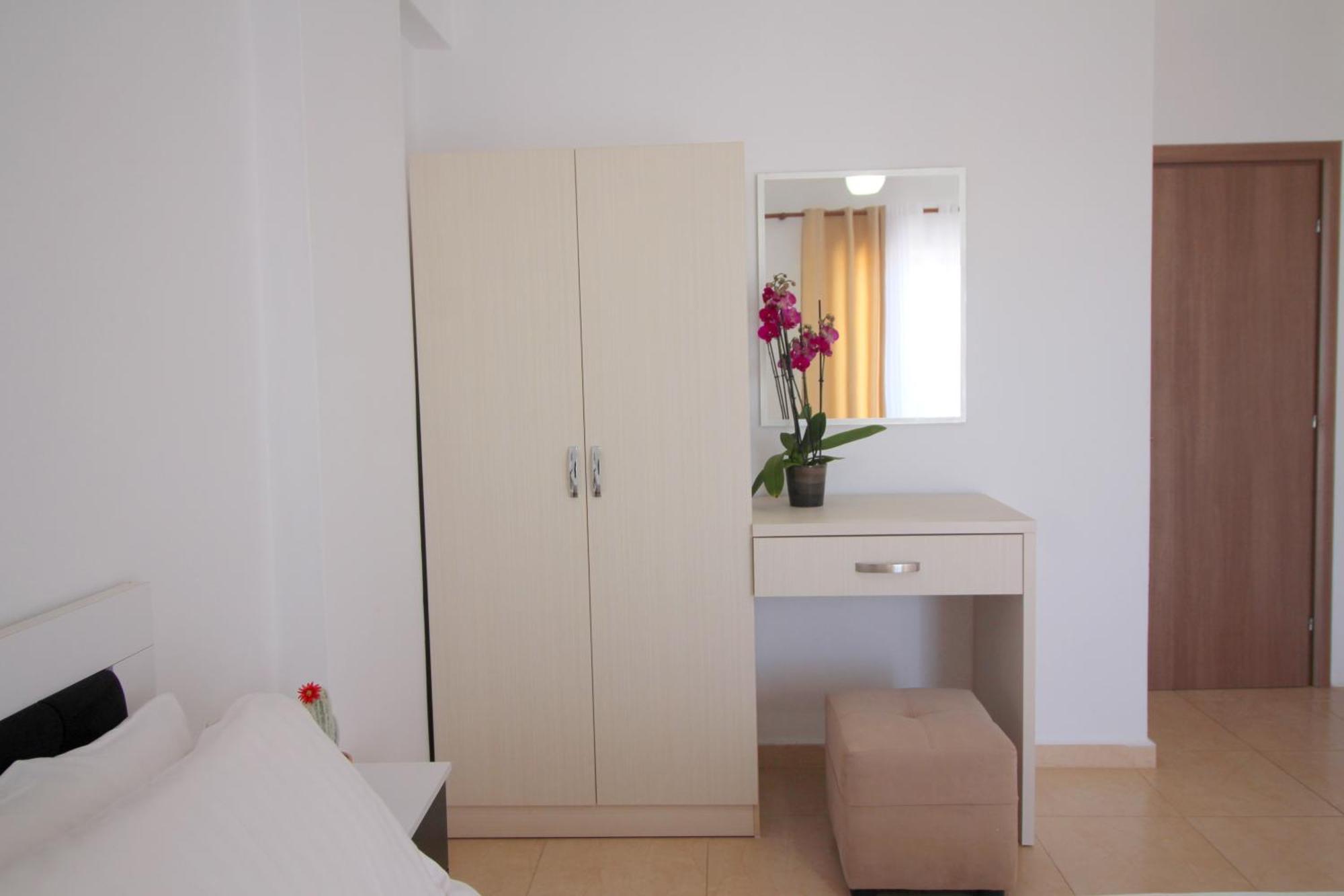 Afrimi Relax Apartments Sarande Luaran gambar